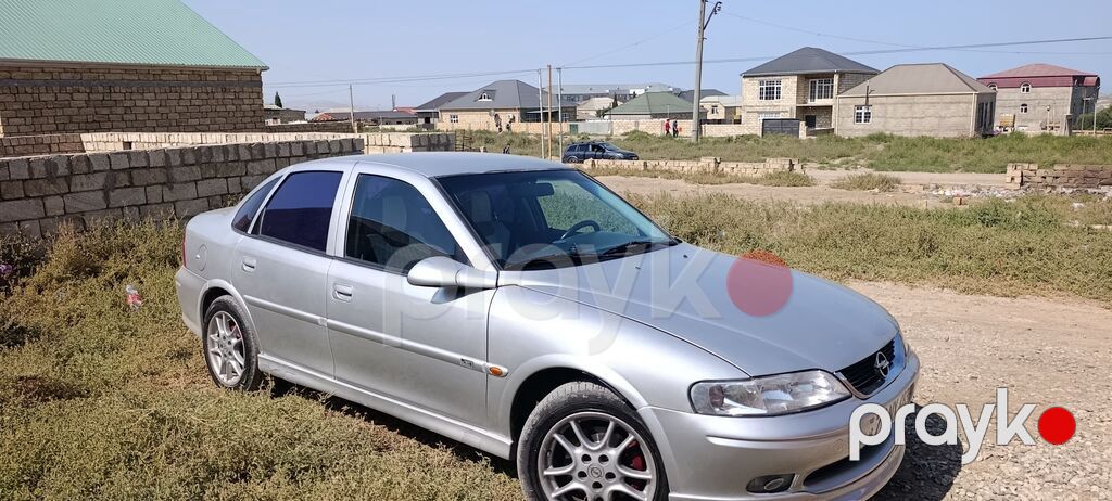 Opel Vectra B sedan – gümüşü rəng - Kuzov: 4 qapılı sedan — Avtomobillər, Bakı (7)