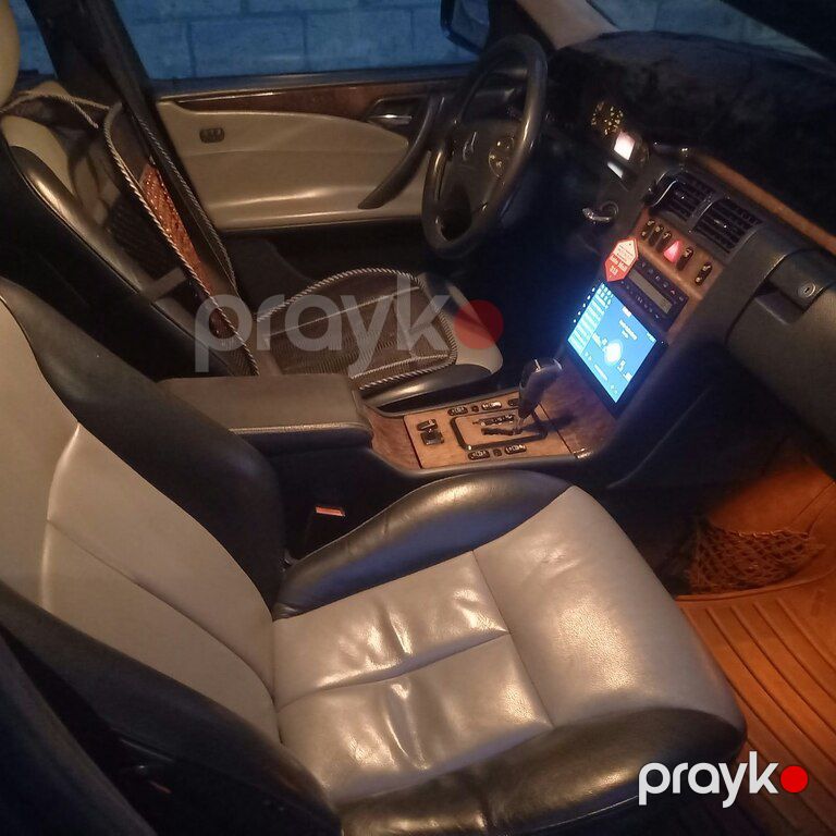 Mercedes E 220, 2.2 L, 1999 il, 400 000 km — Avtomobillər (4)