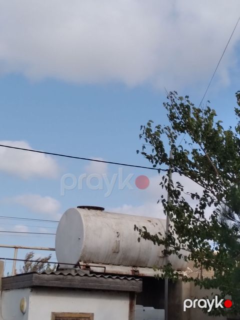 Metallik silindrik su/yanacaq çəni - Material: qalın divarlı polad — Digah