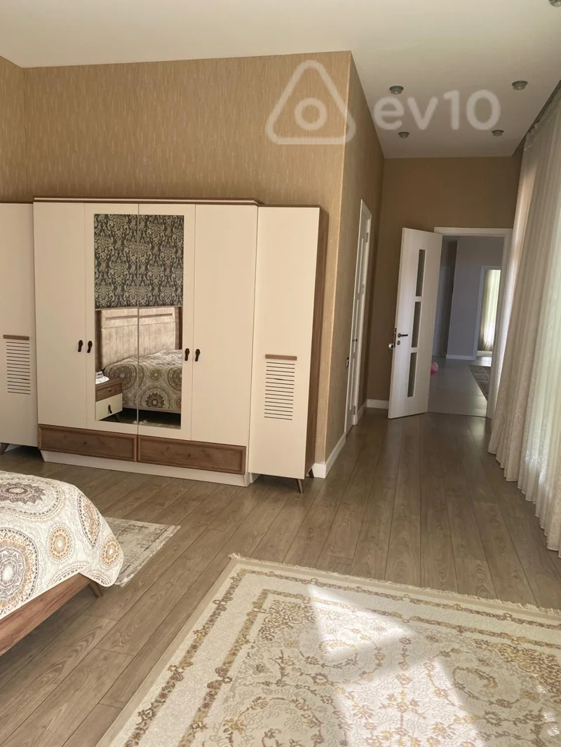 9 otaqlı həyət evi, 500 m², sam bagi resdoranin yani — Ev, villa, Bakı (6)