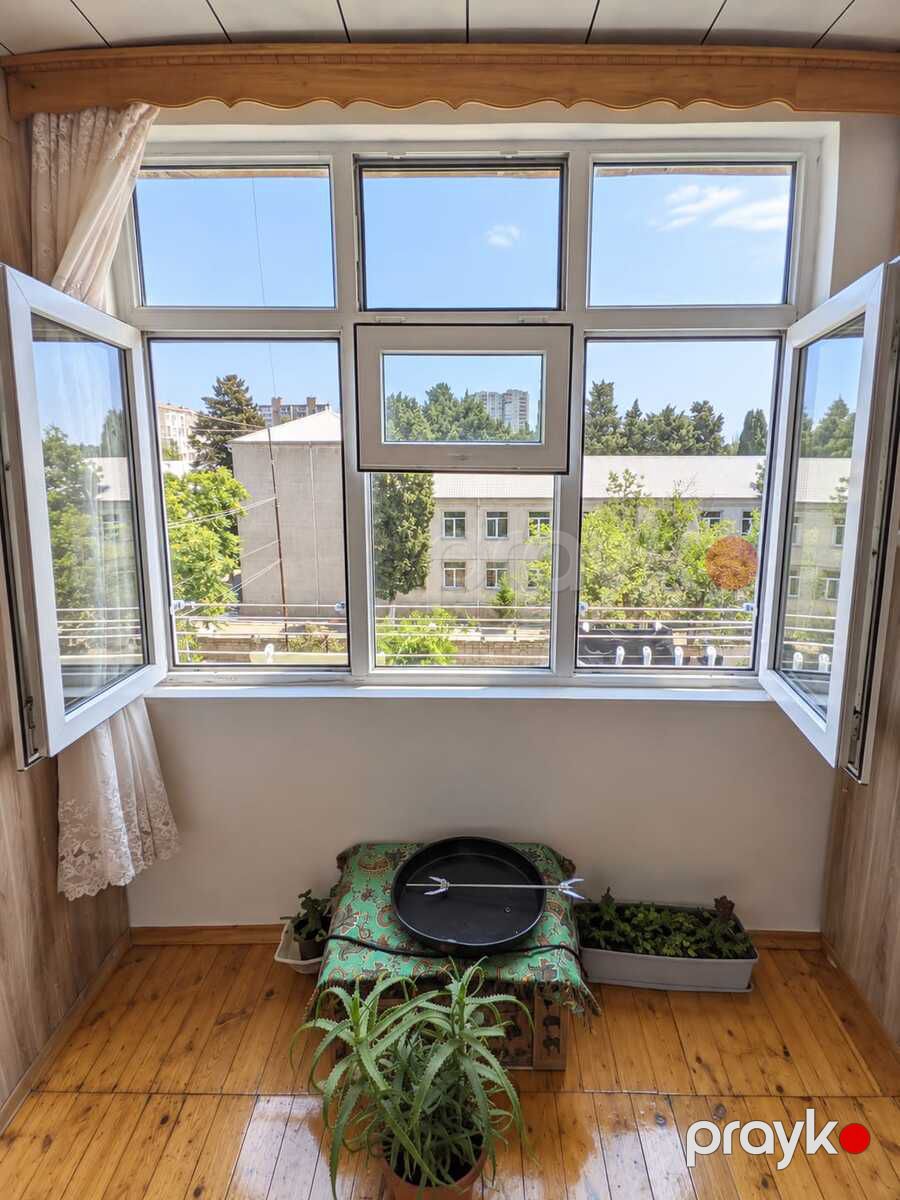 Satılır 4 otaqlı köhnə tikili 100 m² — Mənzil, Bakı (12)