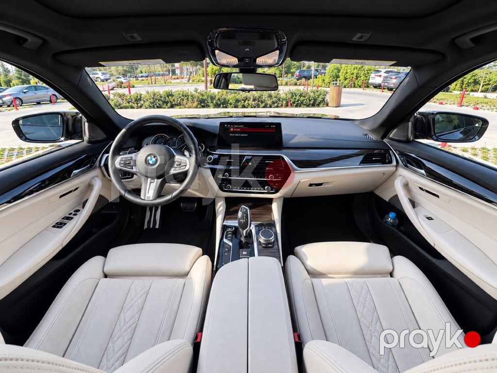 BMW 530e, 2.0 L, 12 kWh, 2017 il, 99 000 km — Avtomobillər, Bakı (8)