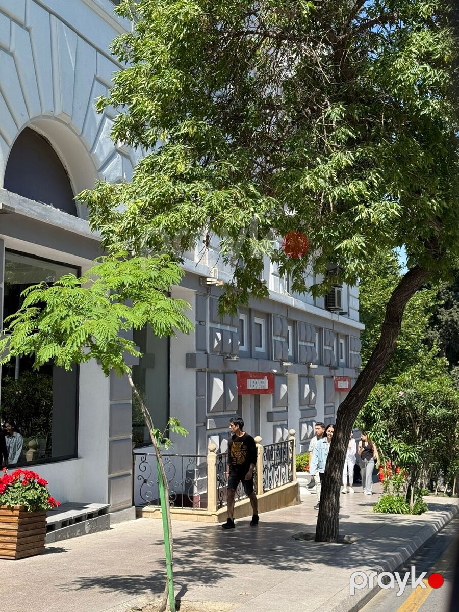 Satılır obyekt 135 m² — Əmlak, Bakı (4)