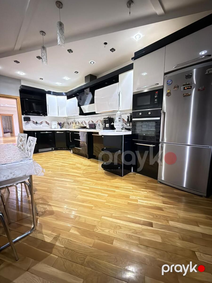 Satılır 4 otaqlı yeni tikili 240 m² — Mənzil, Bakı (5)