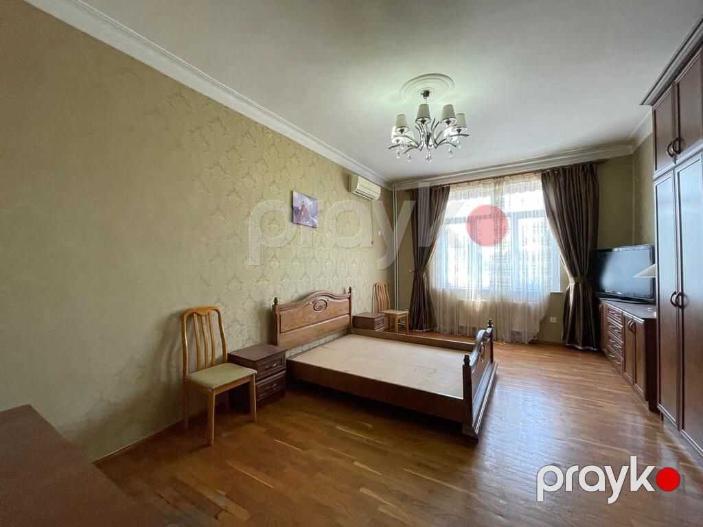 Satılır 5 otaqlı yeni tikili 200 m² — Mənzil, Bakı (9)