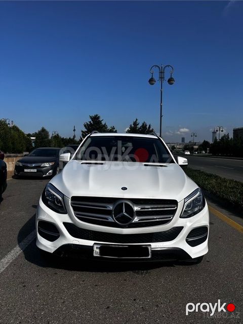 Mercedes GLE 250 4MATIC, 2.1 L, 2015 il, 135 000 km — Bakı