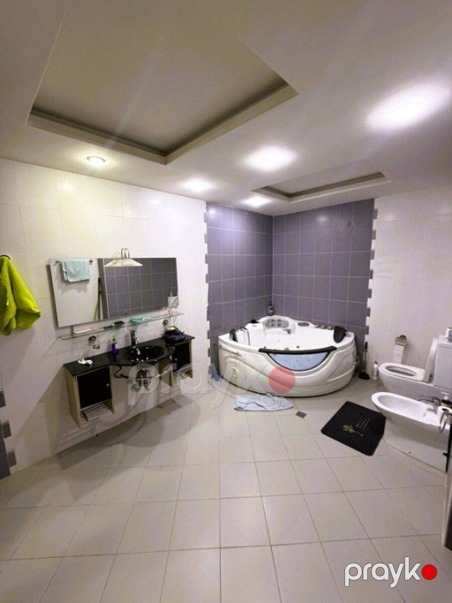 Satılır 3 otaqlı yeni tikili 160 m² — Mənzil, Bakı (10)
