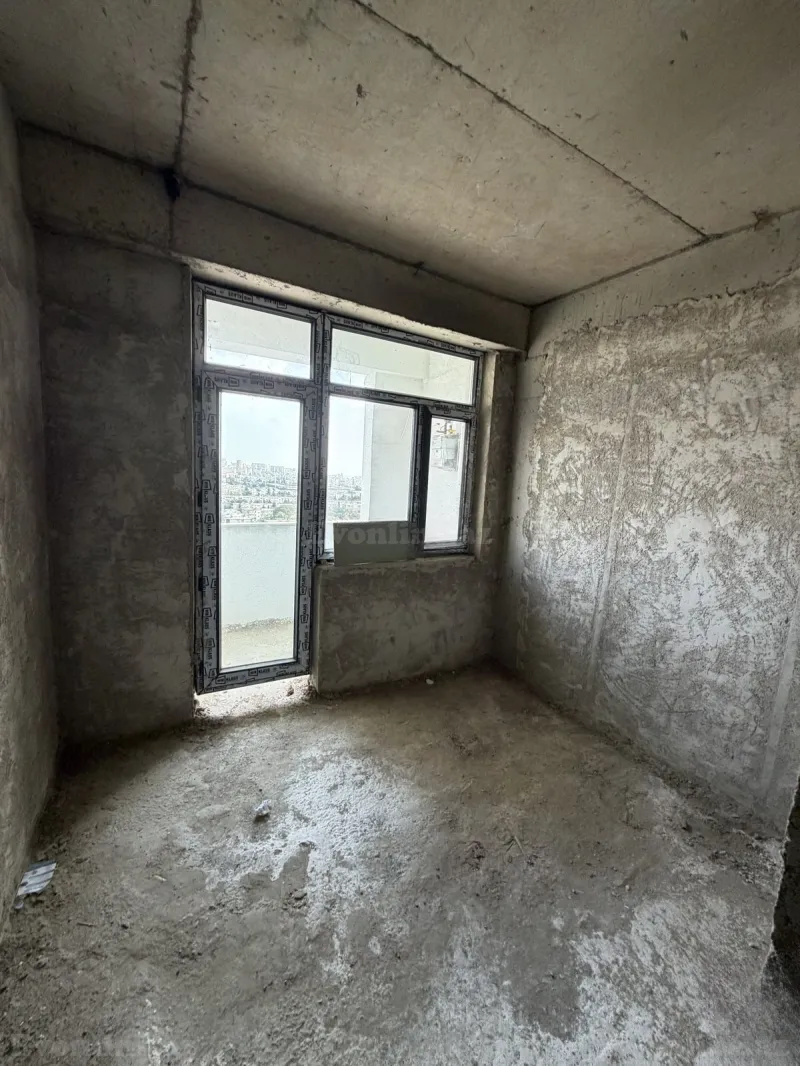 Satılır 3 otaqlı Mənzil Yeni tikili 94 m² Bakı, Nizami r., Neftçilər m., 8-ci kilometr — Mənzil, Bakı (7)