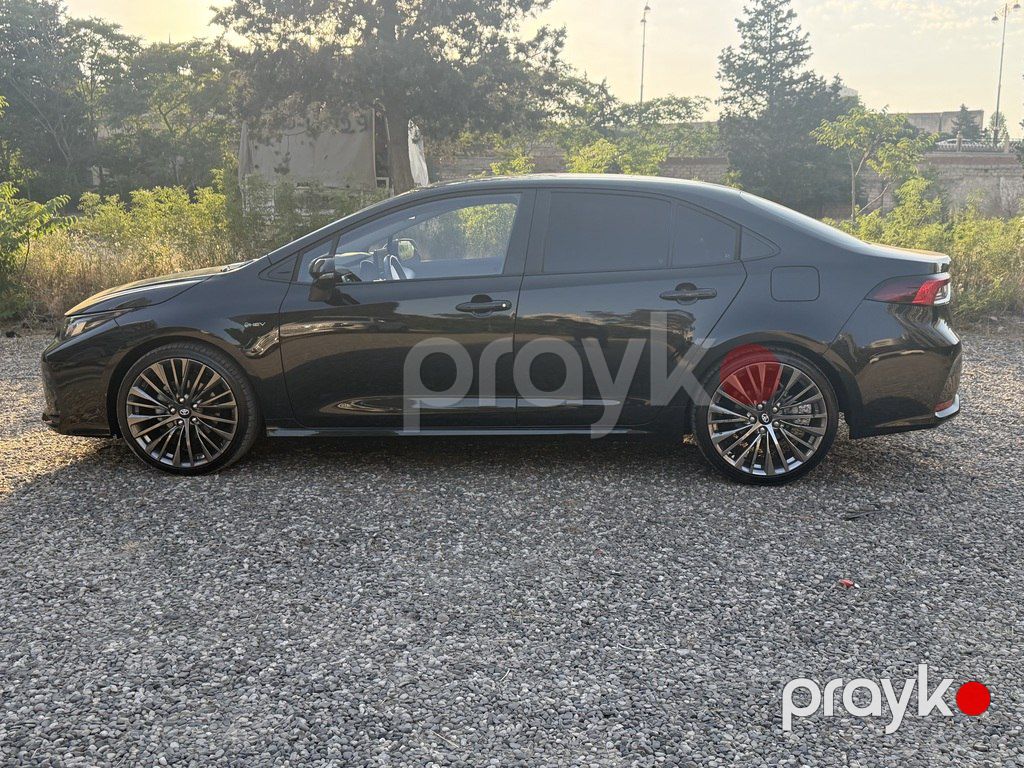 Toyota Corolla, 1.8 L, 0.85 kWh, 2025 il, 23 000 km — Avtomobillər, Bakı (5)
