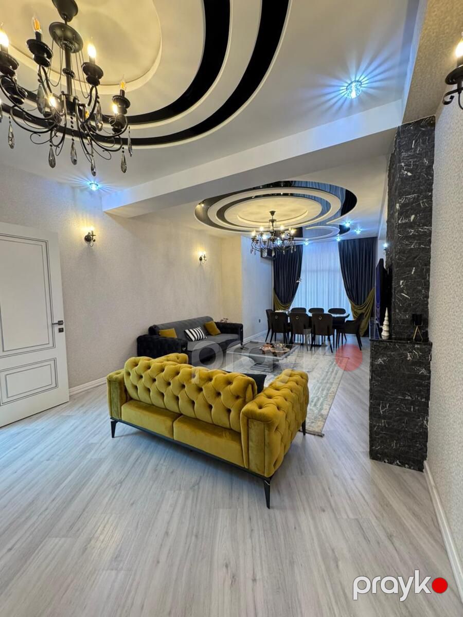 Satılır 4 otaqlı yeni tikili 200 m² — Mənzil, Bakı (2)