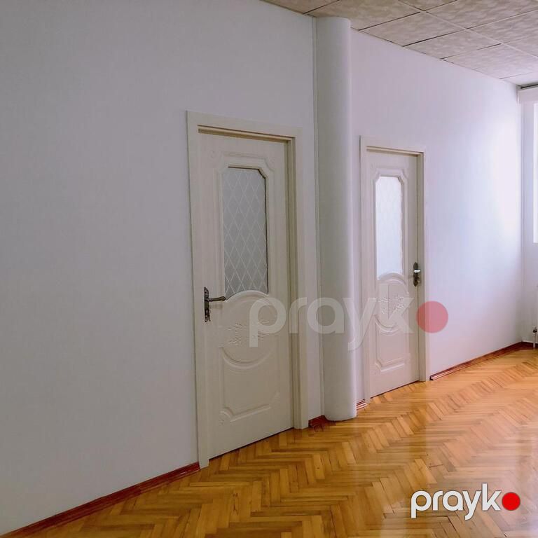 Satılır 12 otaqlı həyət evi/bağ evi 560 m² — Ev, villa, Bakı (9)