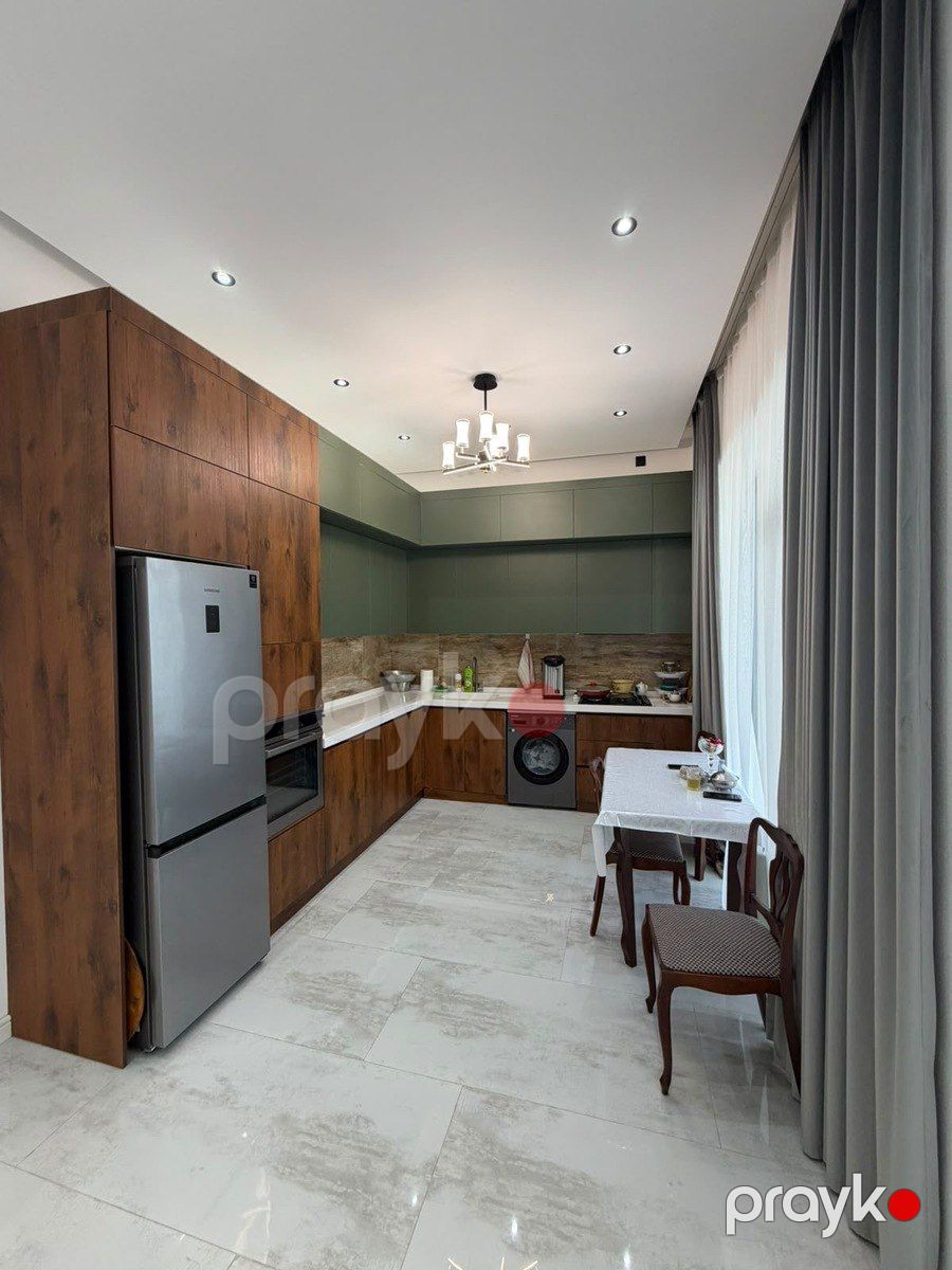Satılır 4 otaqlı həyət evi/bağ evi 160 m² — Ev, villa, Bakı (2)