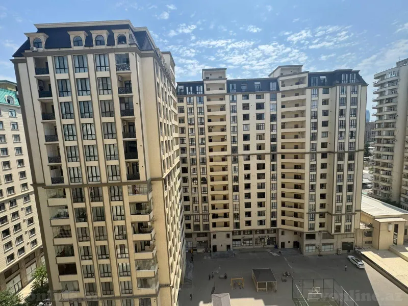 Satılır 3 otaqlı Mənzil Yeni tikili 120 m² Bakı, Nərimanov r — Bakı