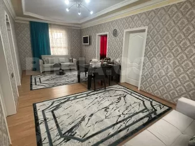 Satılır həyət evi, Məmmədli q