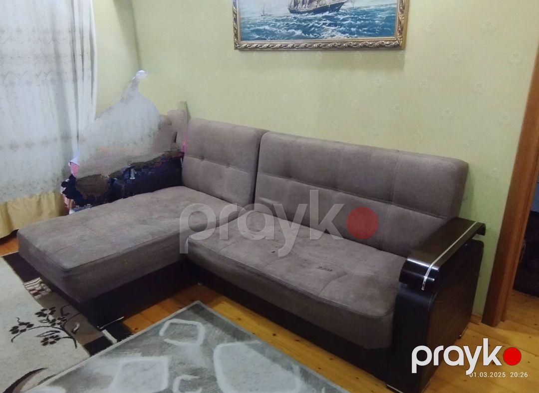 Açılan divan — Ev malları, Bakı (2)
