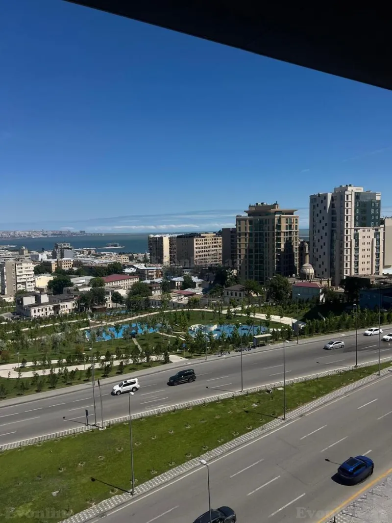 Satılır 3 otaqlı Mənzil Köhnə tikili 80 m² Bakı, Yasamal r — Mənzil, Bakı (3)