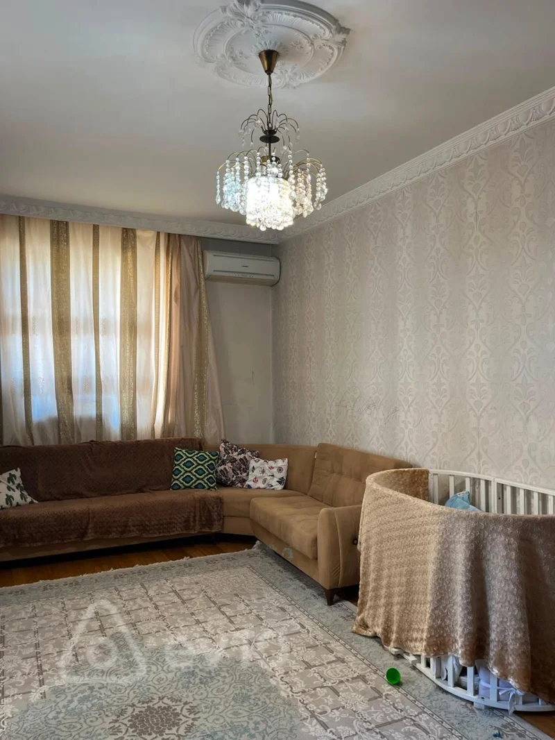 2 otaqlı mənzil, 100 m², h.eliyev — Bakı