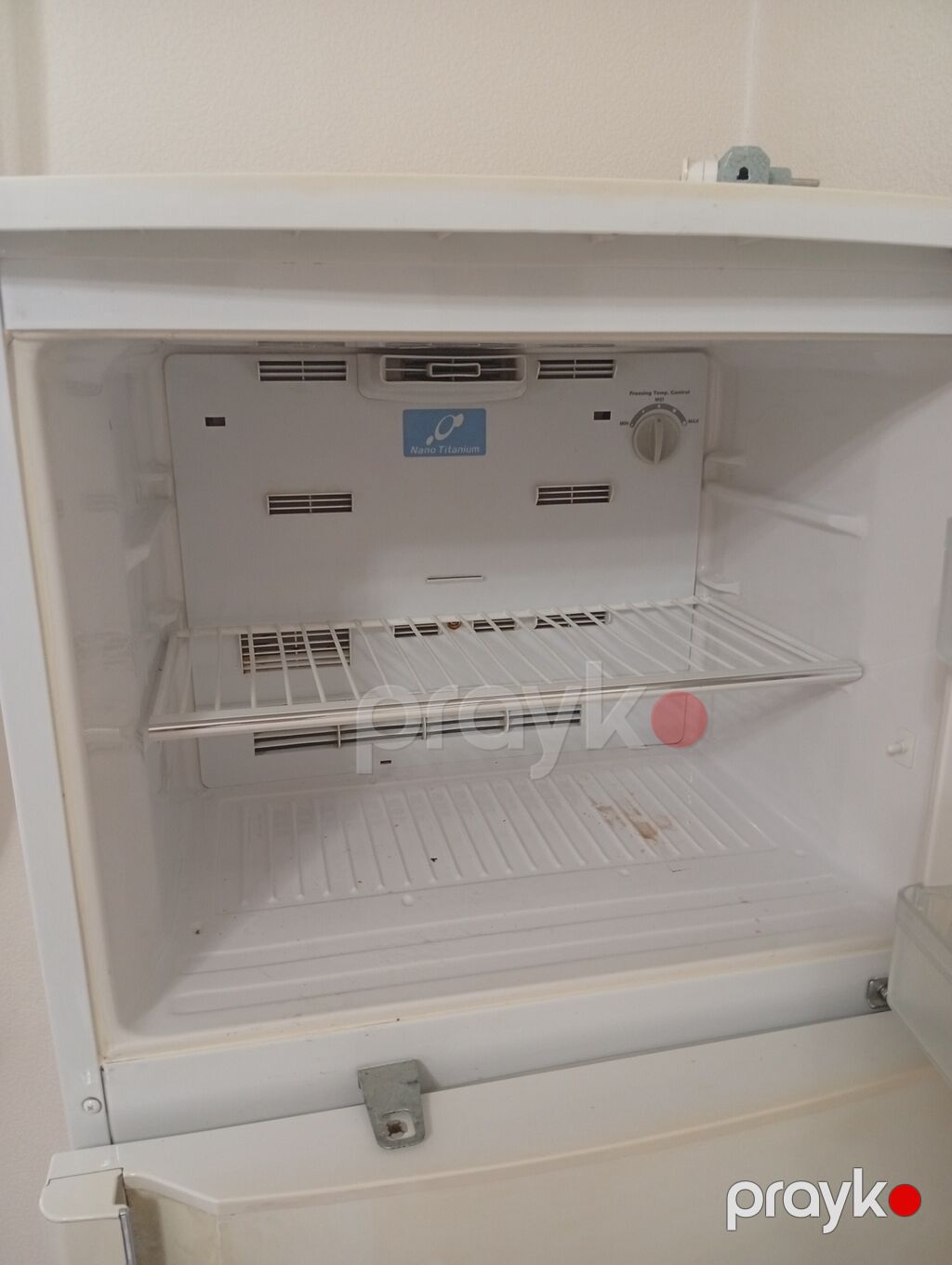 İşlənmiş 2 qapılı Hitachi Soyuducu Satılır, rəng - Bej, Təkərli — Soyuducular, Masazır (4)