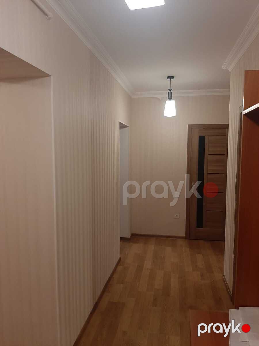 Satılır 4 otaqlı köhnə tikili 100 m² — Mənzil, Bakı (9)