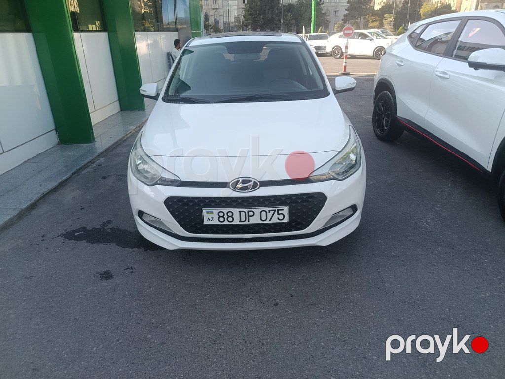 Hyundai i20, 1.1 L, 2016 il, 127 200 km — Avtomobillər, Bakı (10)