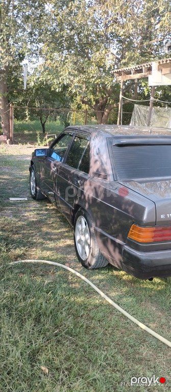 Mercedes 190, 1.8 L, 1992 il, 236 980 km — Avtomobillər, Bərdə (10)