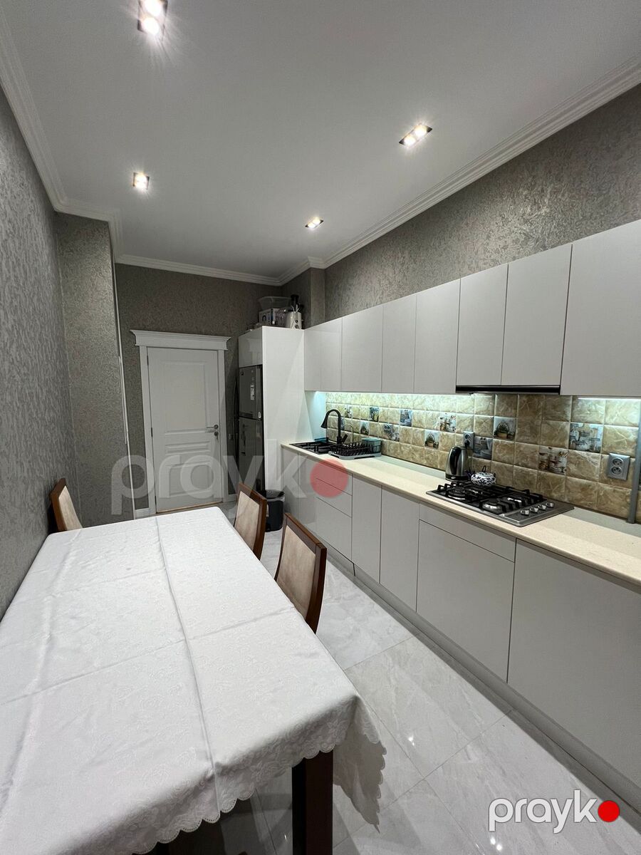 Satılır 4 otaqlı yeni tikili 175 m² — Mənzil, Bakı (12)