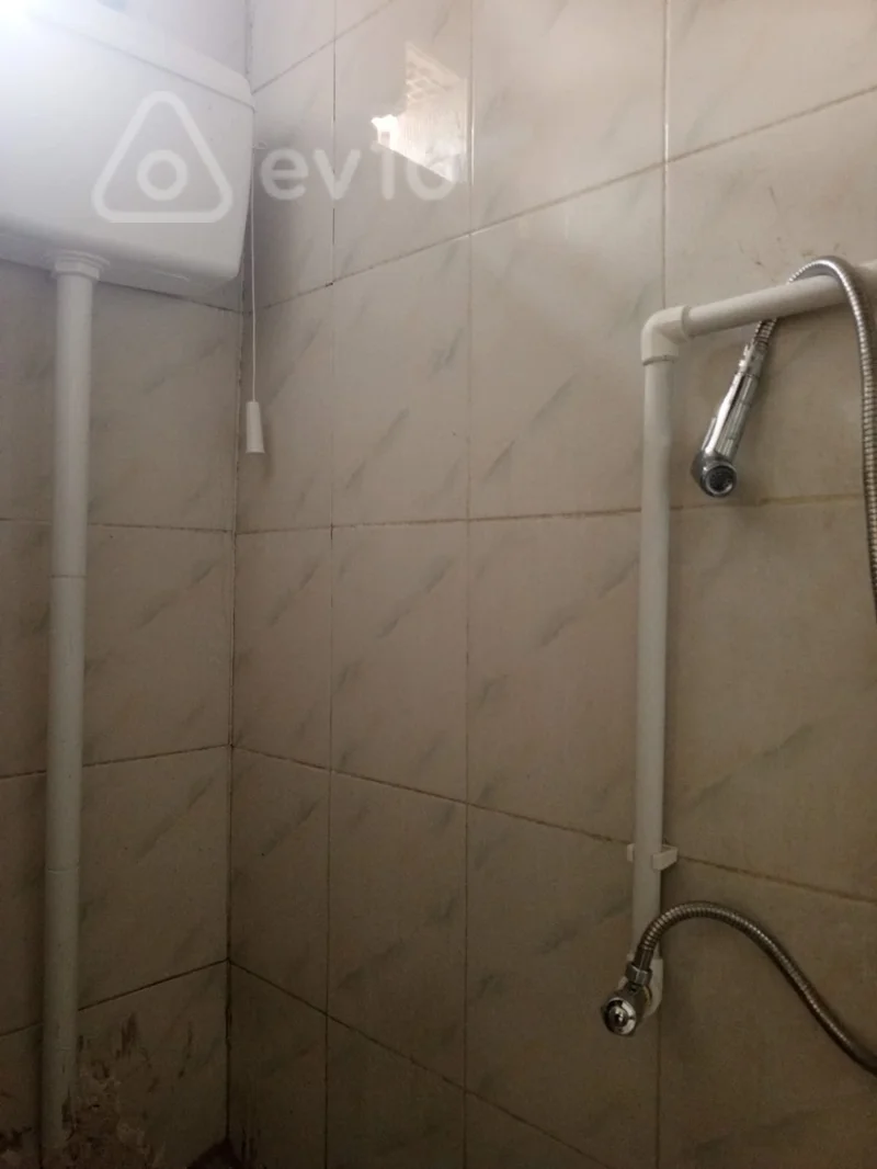 1 otaqlı həyət evi, 40 m², Nizami m — kirayə — Ev, villa, Bakı (5)