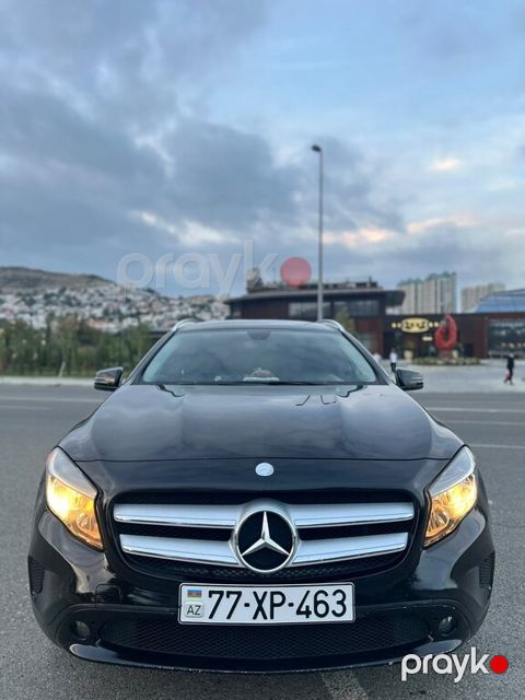 Mercedes GLA 250 4MATIC, 2.0 L, 2015 il, 123 000 km — Bakı