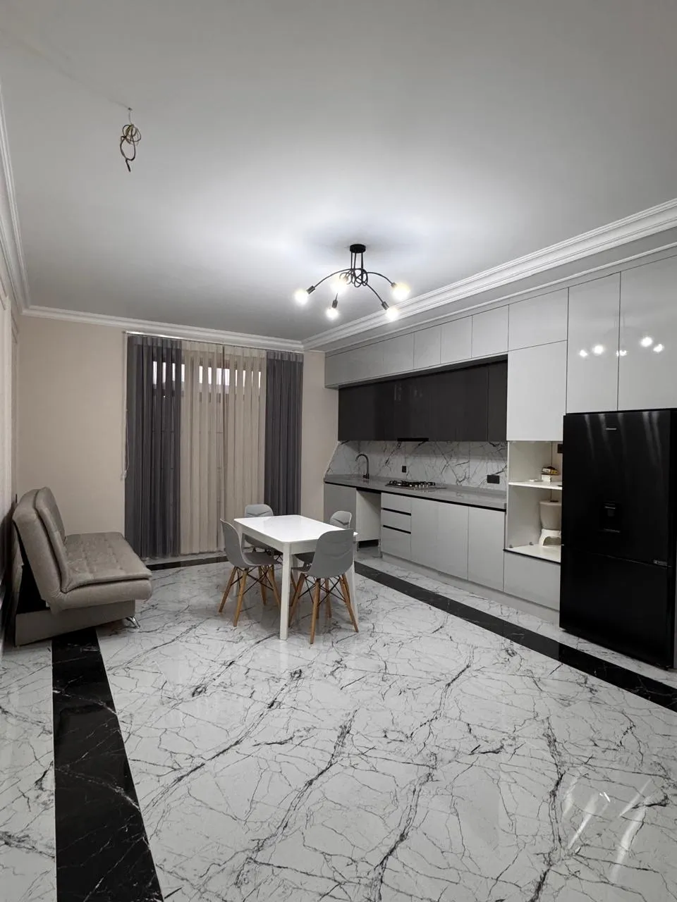 Şüvəlan, 6 otaqlı Villa satılır - 300 m², 3 mərtəbə, 11 sot — Ev, villa, Bakı (9)
