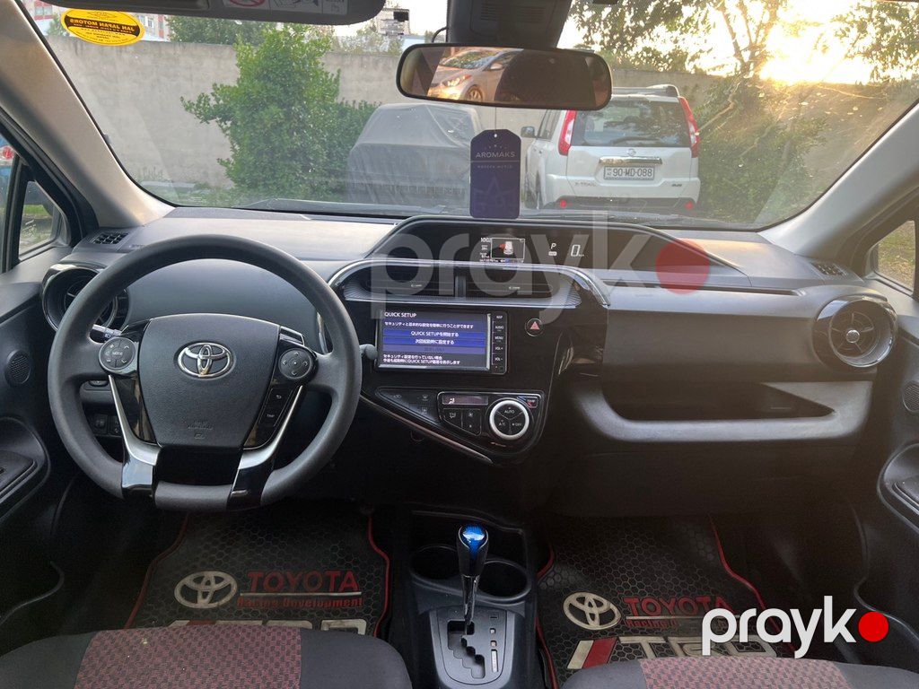 Toyota Aqua, 1.5 L, 0.87 kWh, 2020 il, 130 000 km — Avtomobillər, Bakı (6)