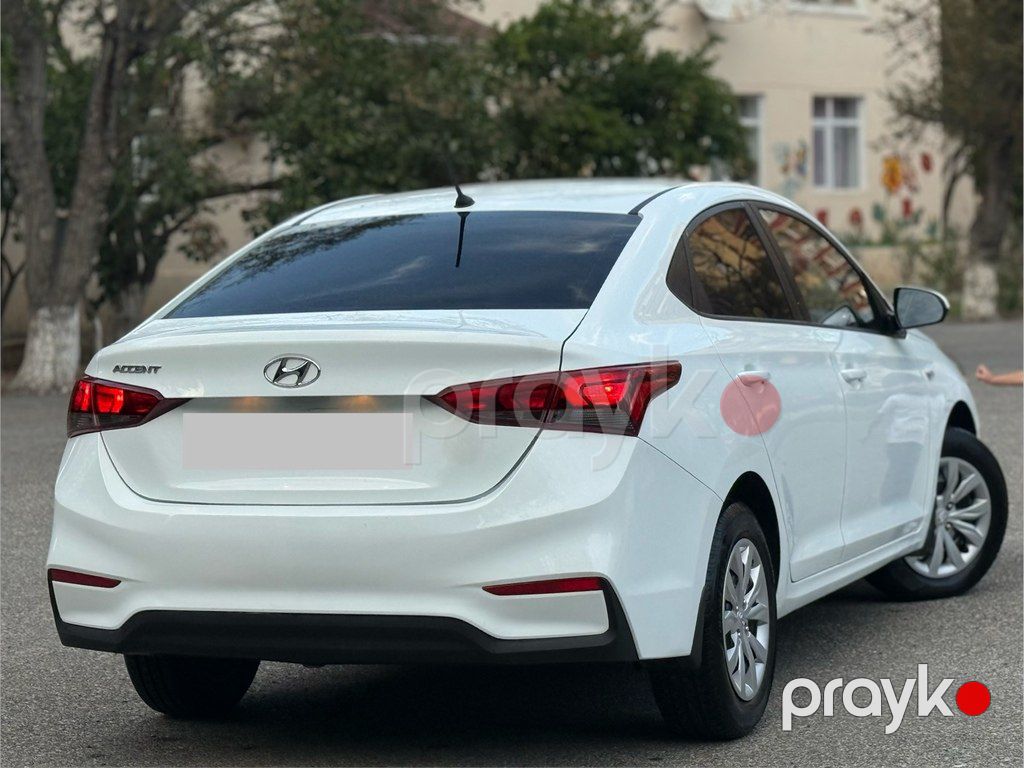 Hyundai Accent, 1.4 L, 2018 il, 169 123 km — Avtomobillər, Bakı (4)
