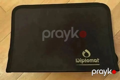 Diplomat brendli portfel və əlavə olaraq termal nahar çantaları dəsti — Bakı