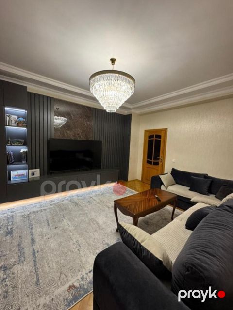 Satılır 3 otaqlı yeni tikili 140 m² — Bakı