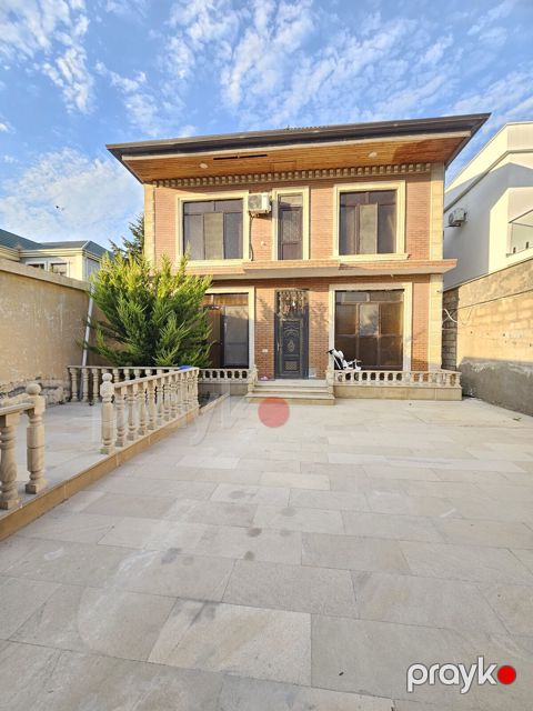 Satılır 5 otaqlı həyət evi/bağ evi 180 m² — Bakı