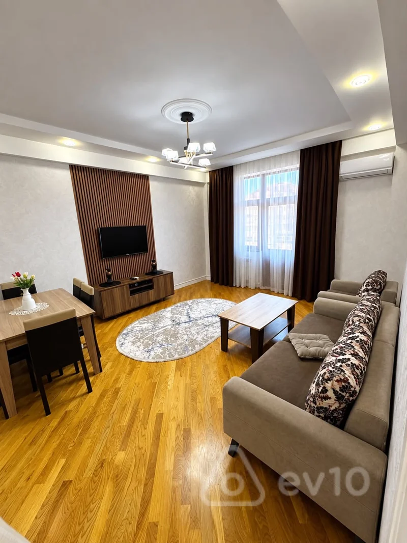 2 otaqlı mənzil, 70 m², Xocalı prospekti — kirayə — Bakı