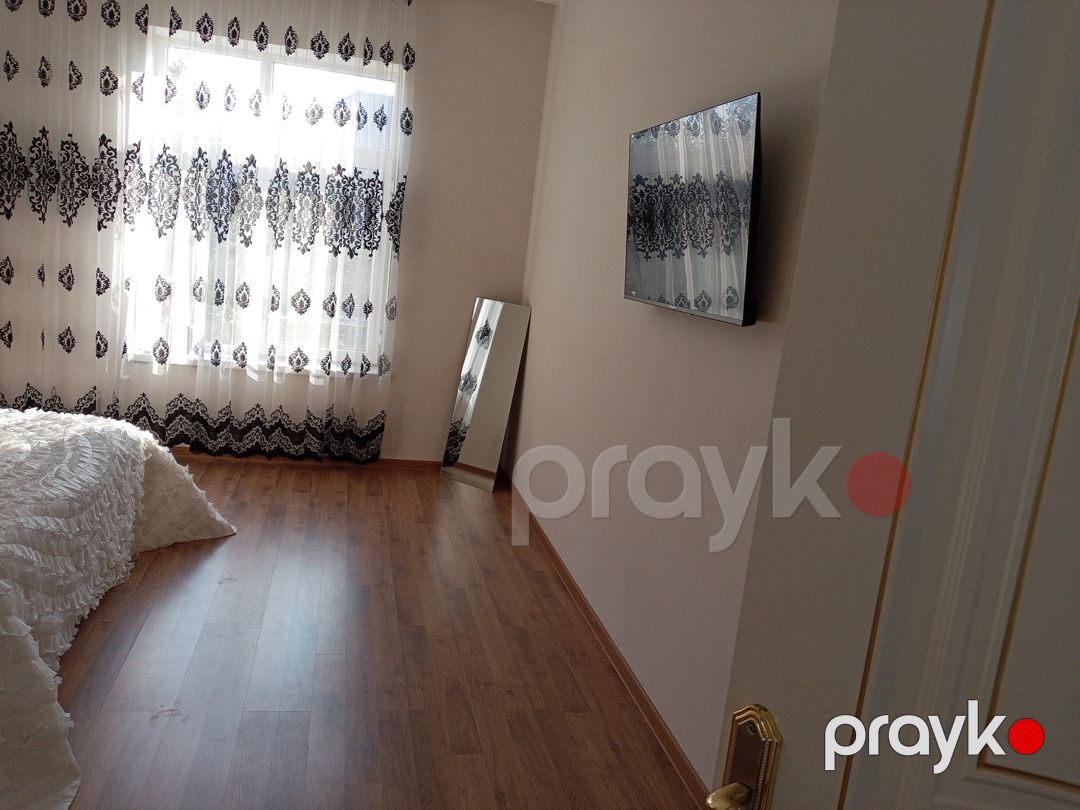 Satılır 4 otaqlı həyət evi/bağ evi 200 m² — Ev, villa, Bakı (12)