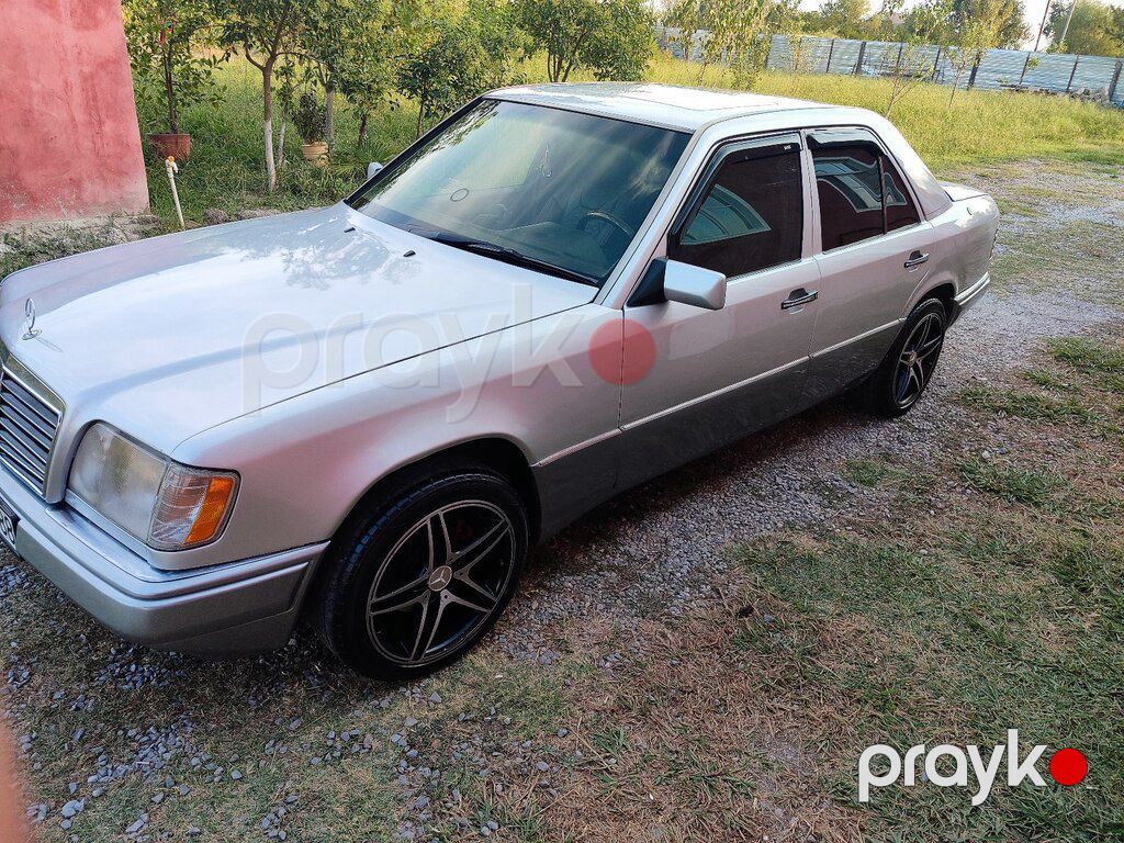 Mercedes E 220, 2.2 L, 1994 il, 450 000 km — Avtomobillər, Ucar (4)
