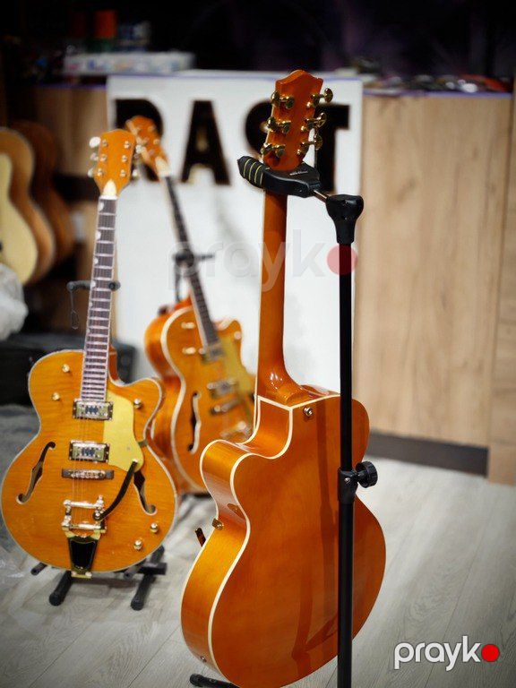 Elektro gitara — Musiqiə alətləri, Bakı (2)