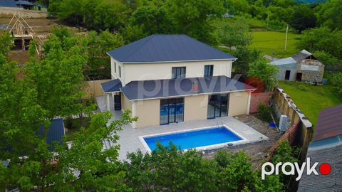 Satılır 8 otaqlı həyət evi/bağ evi 357 m² — Qəbələ