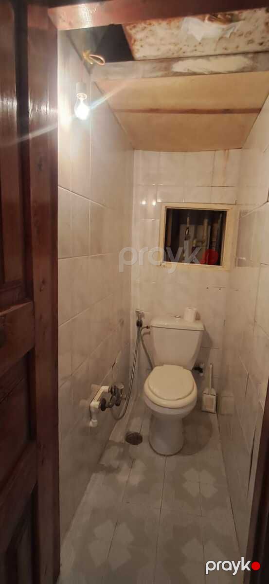 Satılır 2 otaqlı köhnə tikili 60 m² — Mənzil, Bakı (12)