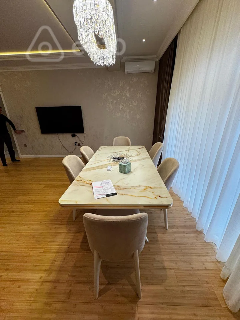3 otaqlı mənzil, 115 m², Məhəmməd Naxcivani kuc — kirayə — Mənzil, Bakı (9)