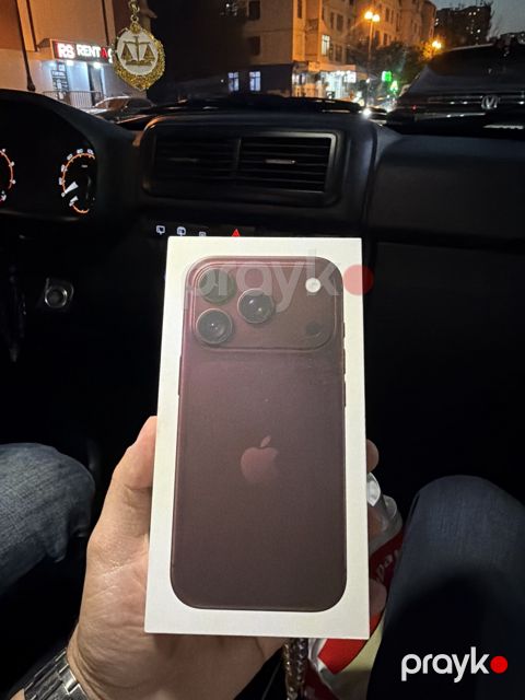 Apple iPhone 18 Pro Burgundy 256GB/12GB — Bakı