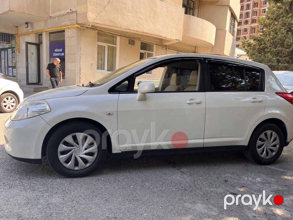 Nissan Tiida, 1.6 L, 2008 il, 200 000 km — Avtomobillər, Bakı (4)