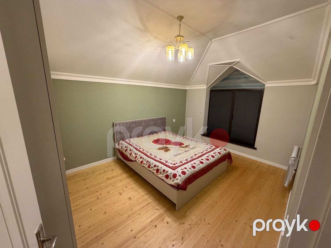 Satılır 4 otaqlı həyət evi/bağ evi 200 m² — Ev, villa, Bakı (10)