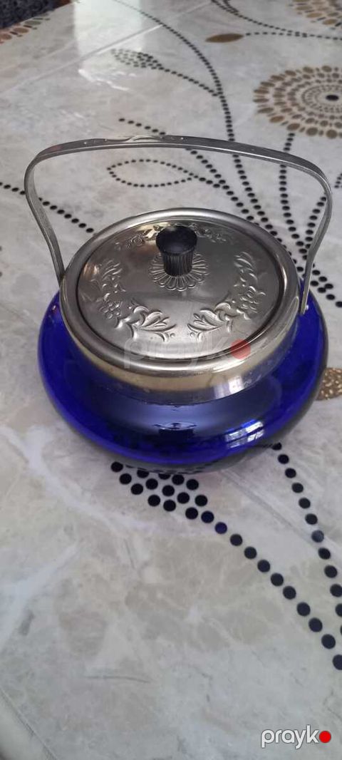Konfet qabı — Bakı
