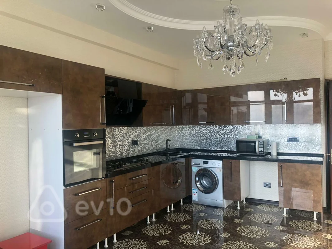 4 otaqlı mənzil, 220 m², Rəşid Behbudov — Mənzil, Bakı (2)