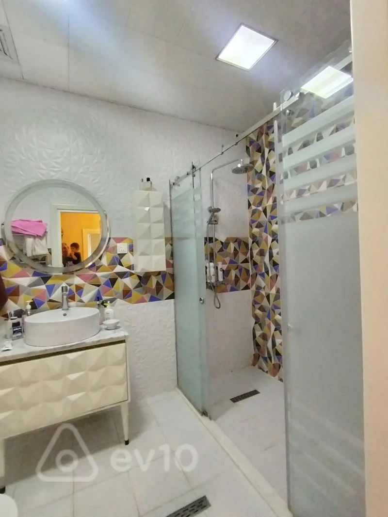 3 otaqlı mənzil, 173 m², Yasamal Rayonu,Tbiliski Prospekti — Mənzil, Bakı (5)