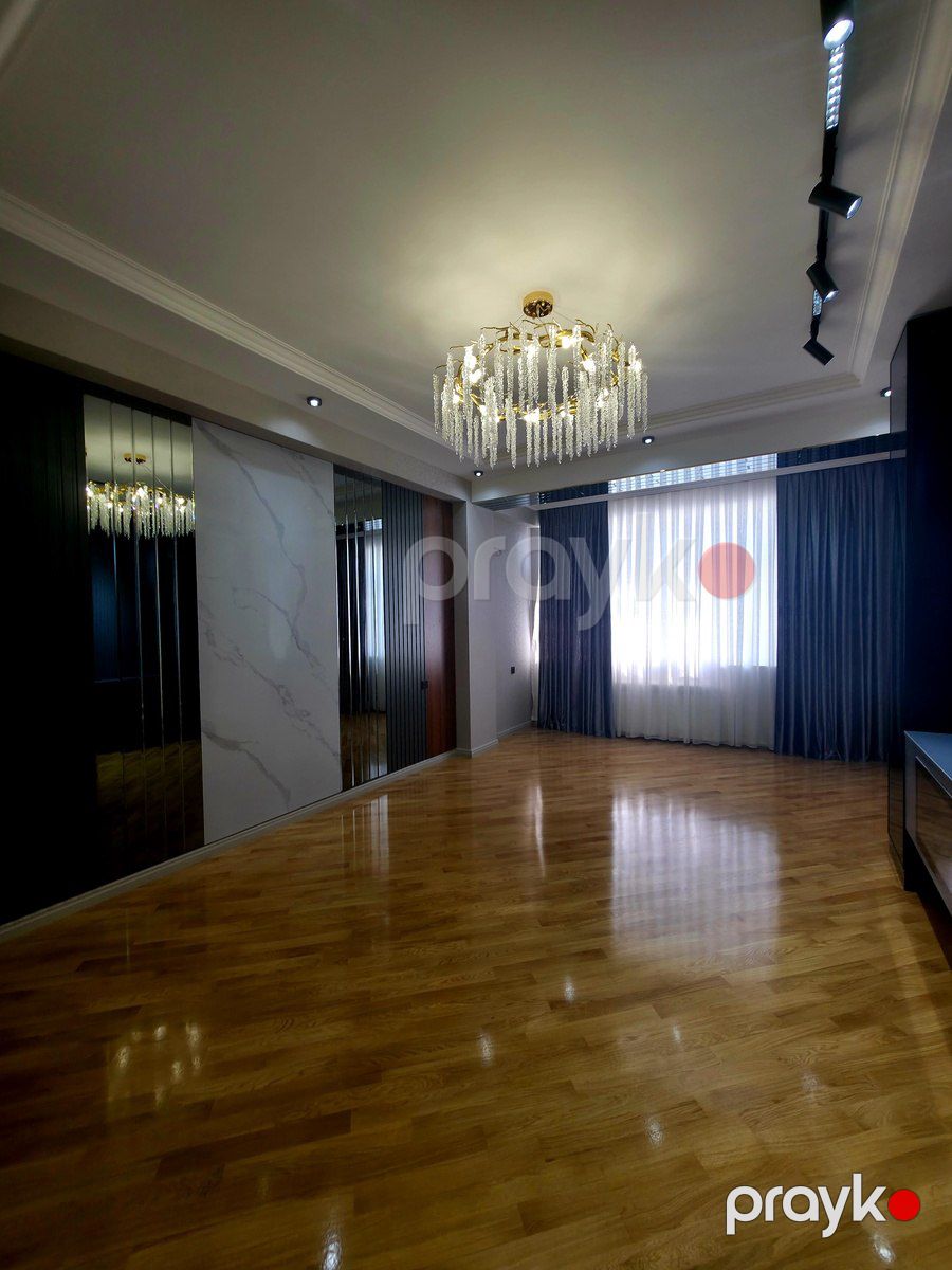 Satılır 4 otaqlı yeni tikili 140 m² — Mənzil, Bakı (9)