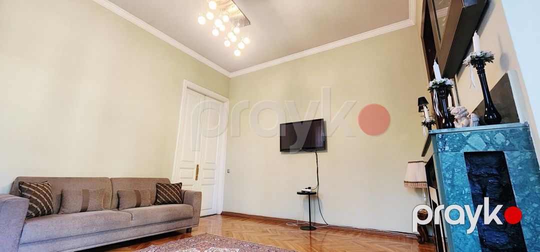 Satılır 2 otaqlı köhnə tikili 67 m² — Mənzil, Bakı (12)