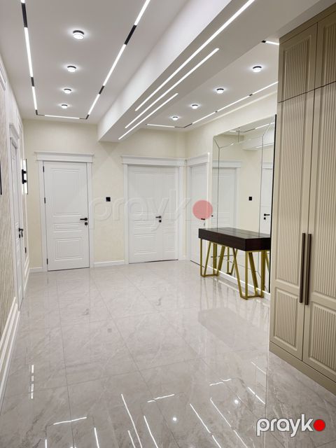 Satılır 3 otaqlı yeni tikili 142 m² — Bakı